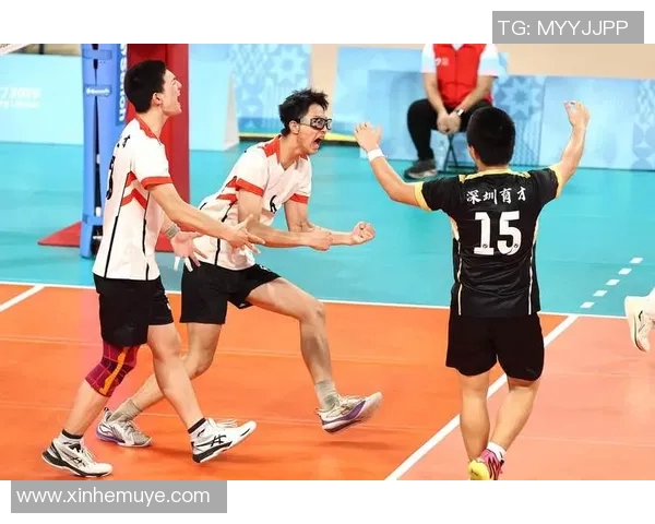 深圳网球队挑战赛精彩配合点评展现团队默契与竞技精神